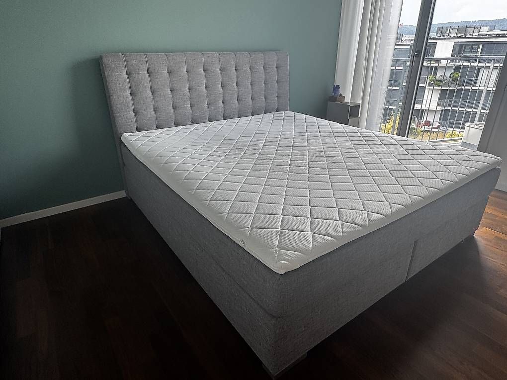 Betten: Boxspringbett "Isa" 180×200 cm inkl. Topper – Gebraucht aus Schlieren von leeno12