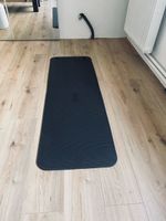 4 Pilatesmatten - Airex grau/schwarz mit Ösen guter Zustand