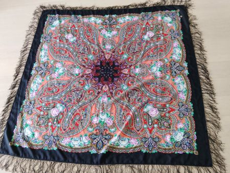 Original Pavlov Posad 100% Wolle Schal. 140 cm x 140 cm