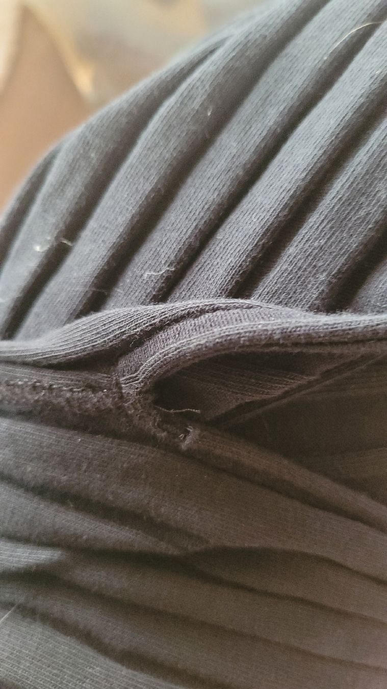 Vestiti: Rippstrick Kleid schwarz Zaida Grösse 40 – Usato da Horgenberg venduto da Klatschmohnmaria 4