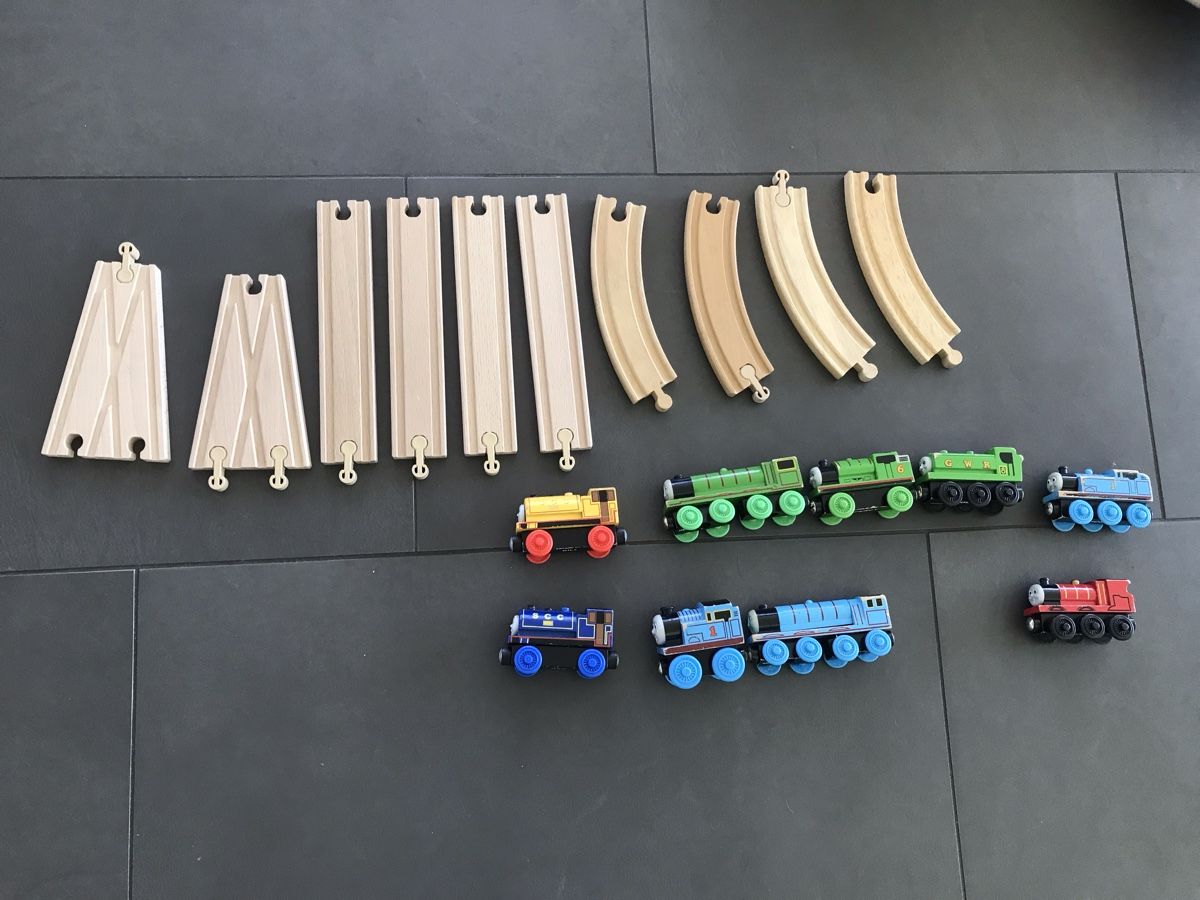 Spielzeuge: Zugset - gebraucht  – Gebraucht aus Allschwil von lerie13 1