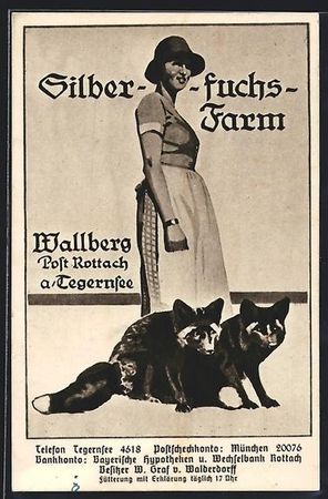 Wallberg, Silberfuchsfarm, Frau mit Füc