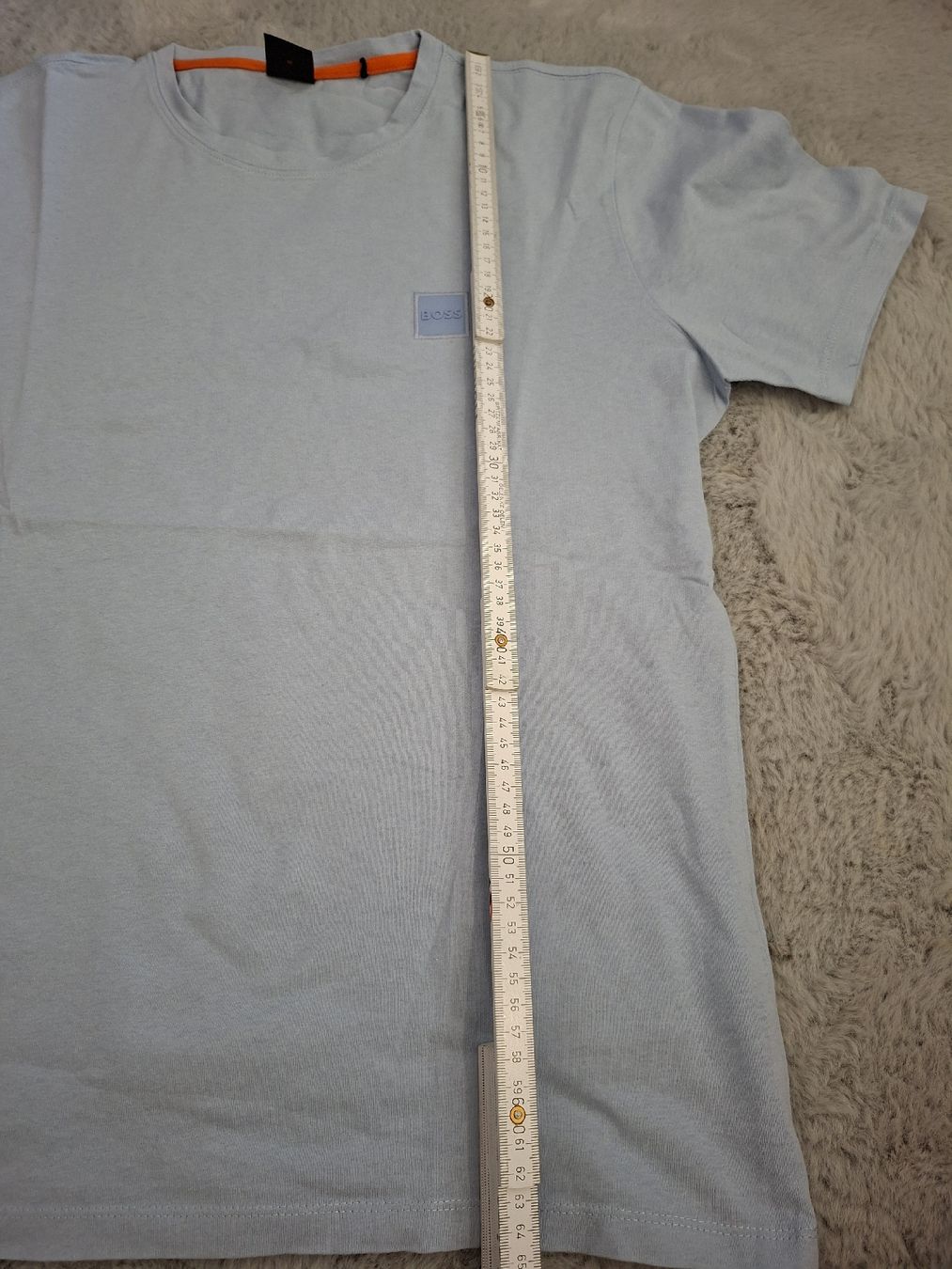 Hugo Boss T-Shirts: T-shirt BOSS bleu clair taille M  – Gebraucht aus Renens VD von ser_j2fn 5