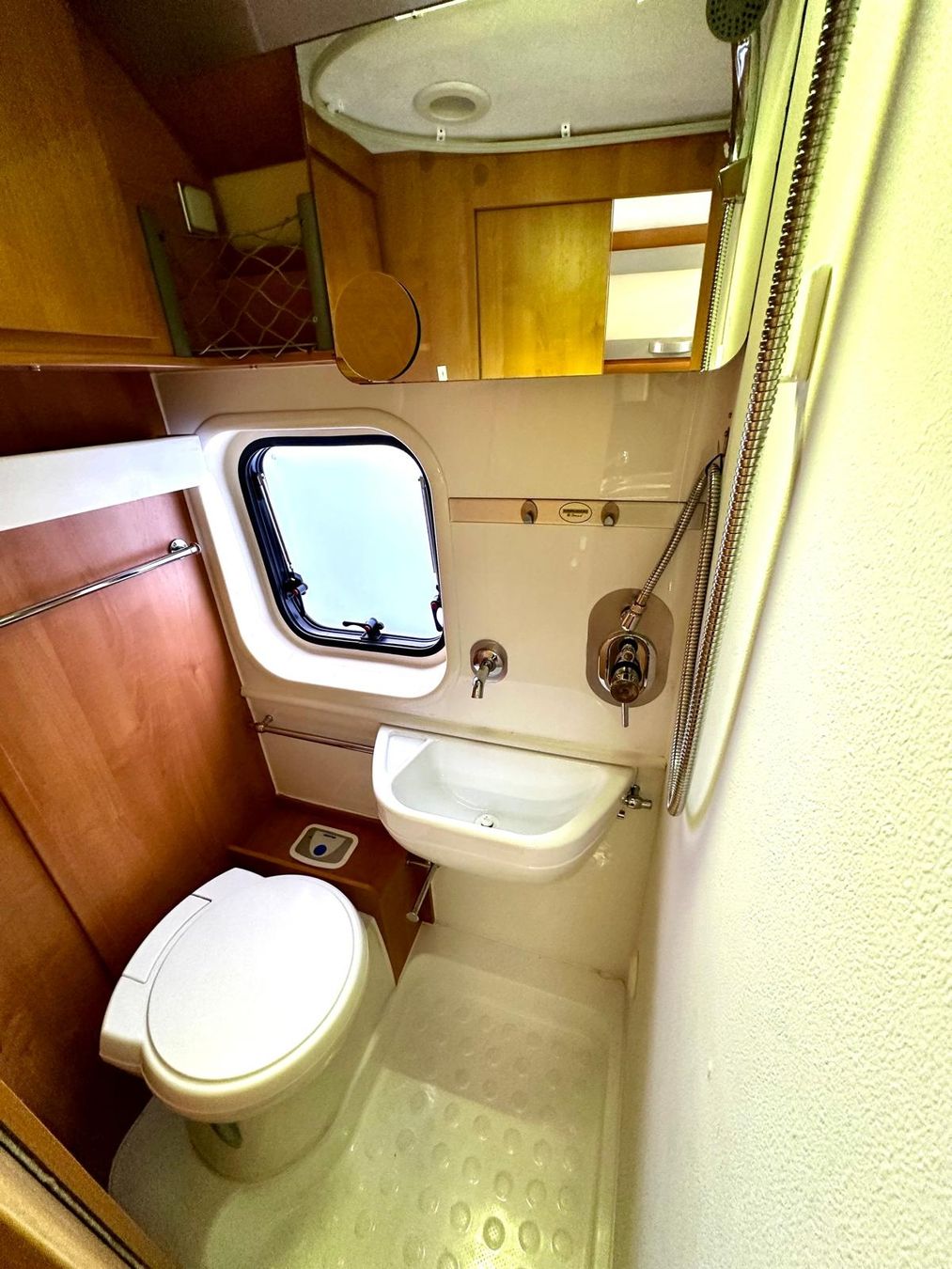 Karmann Camping Fahrzeuge: Fiat Karmann Camper 2.3JTD – Gebraucht aus Beinwil am See von Luzz 7