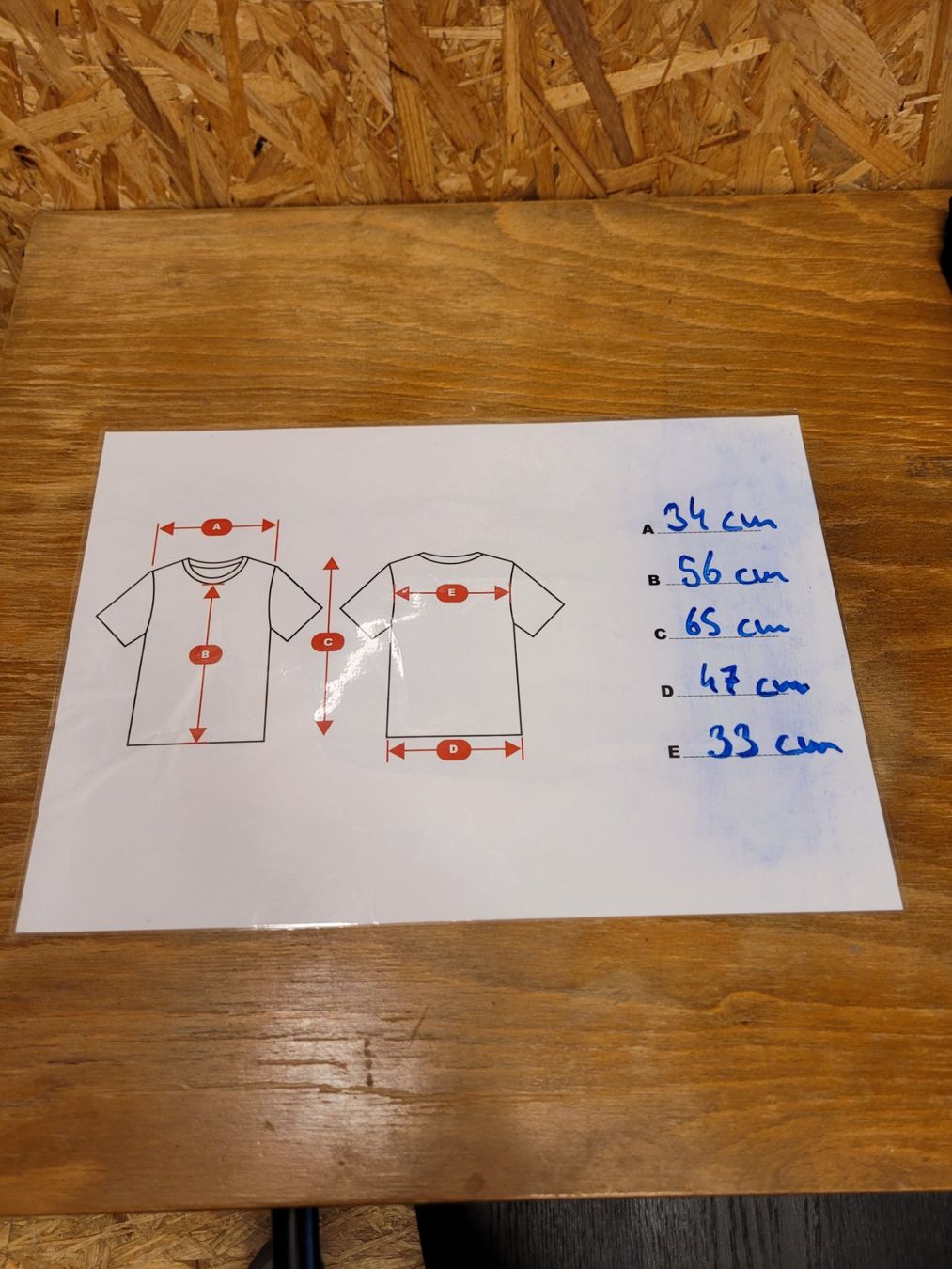 T-shirt: T-shirt sport noir – Usato da Lausanne venduto da PlusValue_Lausanne 2