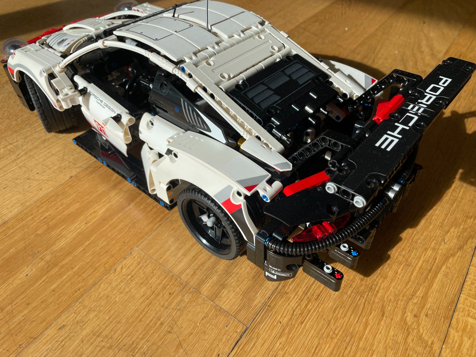 Lego Kit di costruzioni: Lego Technic Porsche 911 RSR - #42096 – Usato da Petit Lancy venduto da gil_hr6v 4