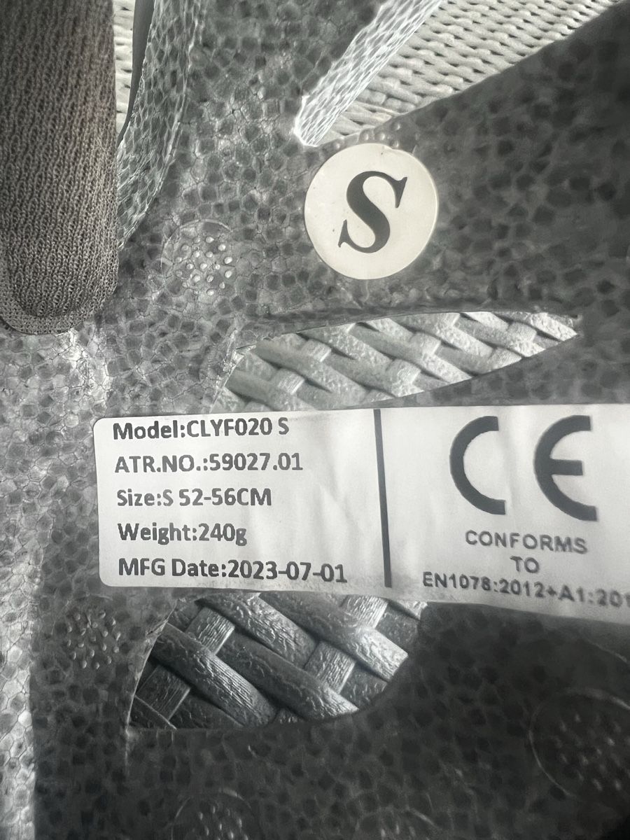 Caschi: Neuer Velohelm – Nuovo (secondo la descrizione) da Bülach venduto da Cucculi 4
