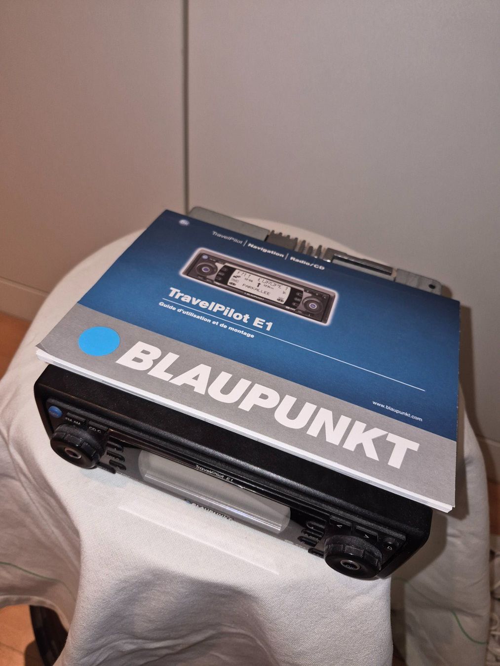 Blaupunkt Radios: Blaupunkt TravelPilot E1 – Gebraucht aus Egg b. Zürich von orwell1984