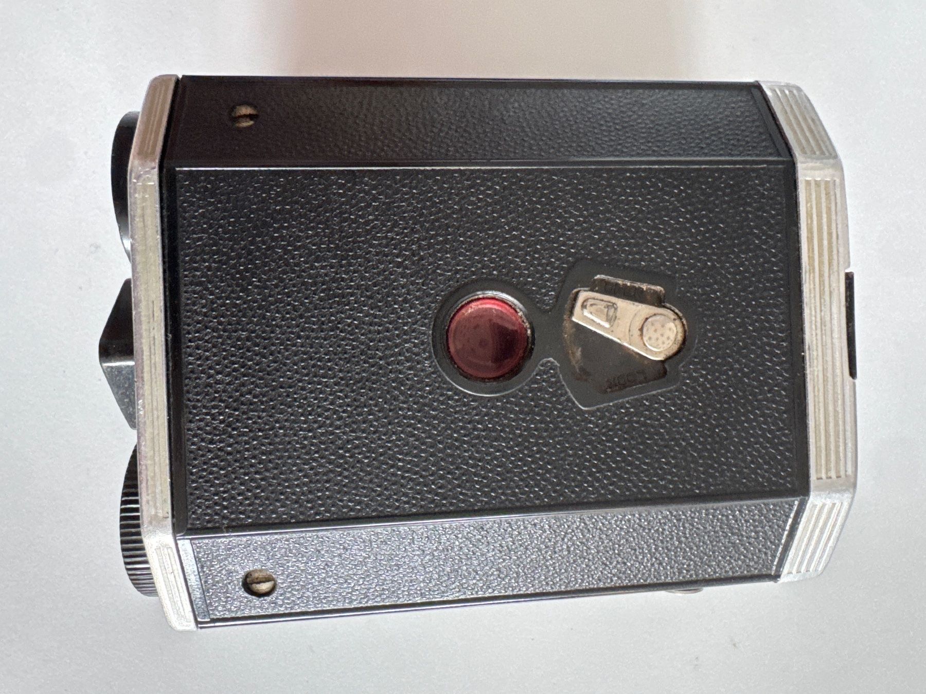 Kodak Kamera: Seltene Kodak Brownie Reflex Synchro Kamera mit Ledertasche – Gebraucht aus Dietlikon von HighspeedUmzug 2