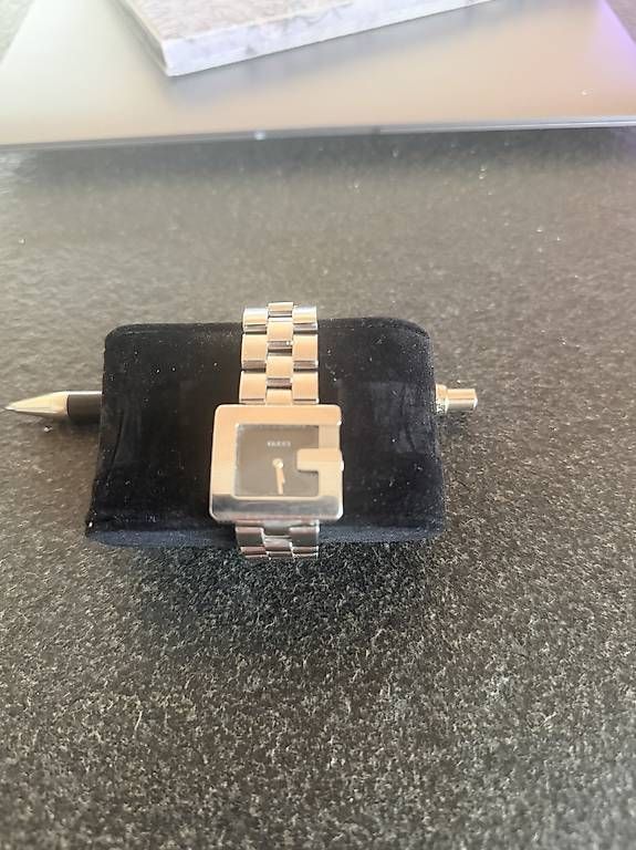 Uhren: Gucci Uhr G – Gebraucht aus Mülligen von MV750