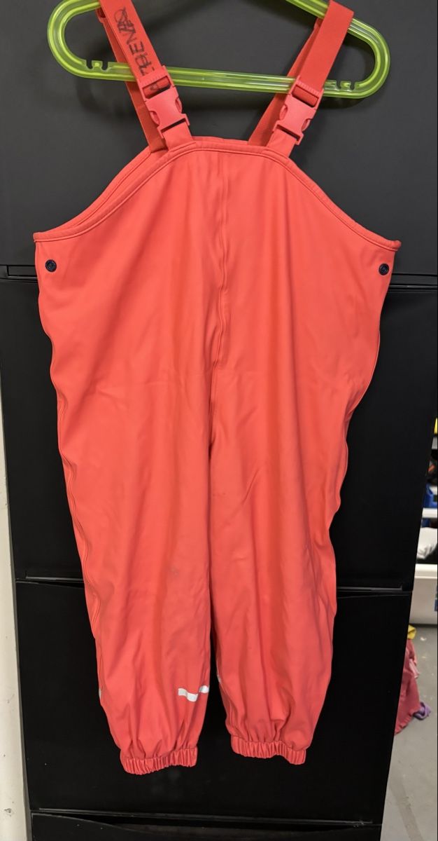Pantalons: Regenhose 104 – D'occasion à Regensdorf par Piritatti