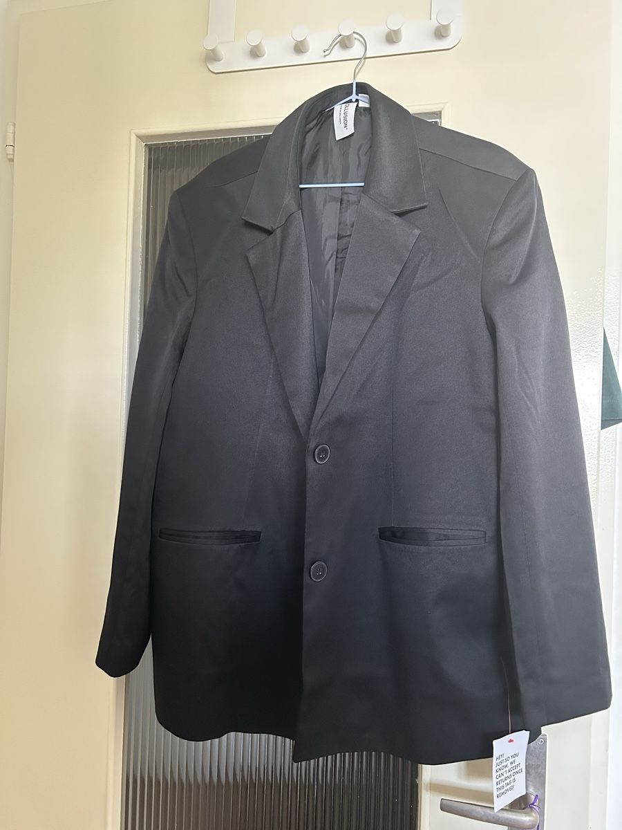 Giacche: Schwarzer Blazer – Nuovo (secondo la descrizione) da Basel venduto da tsulih