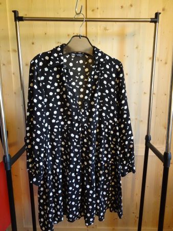 ZARA Blusenkleid schwarz-weiss Gr. M - 220911