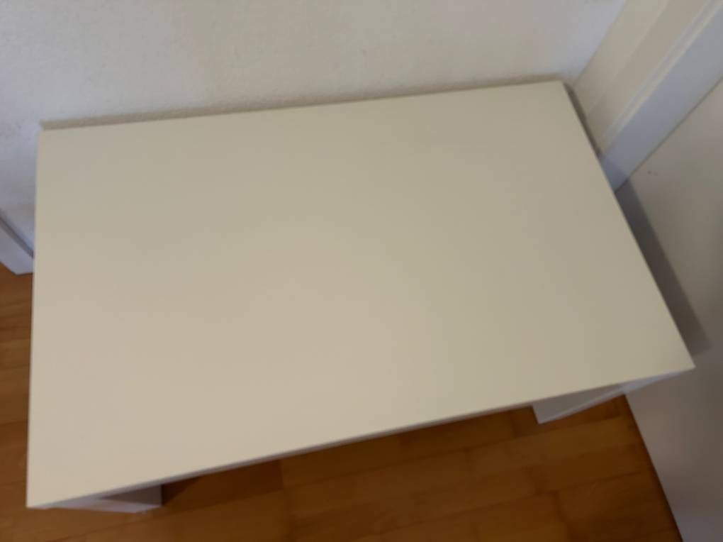 Set di tavolo e panche: GRATIS: IKEA Tisch & 2 Kinderstühle – Usato da Gerlikon venduto da Ariane13 4