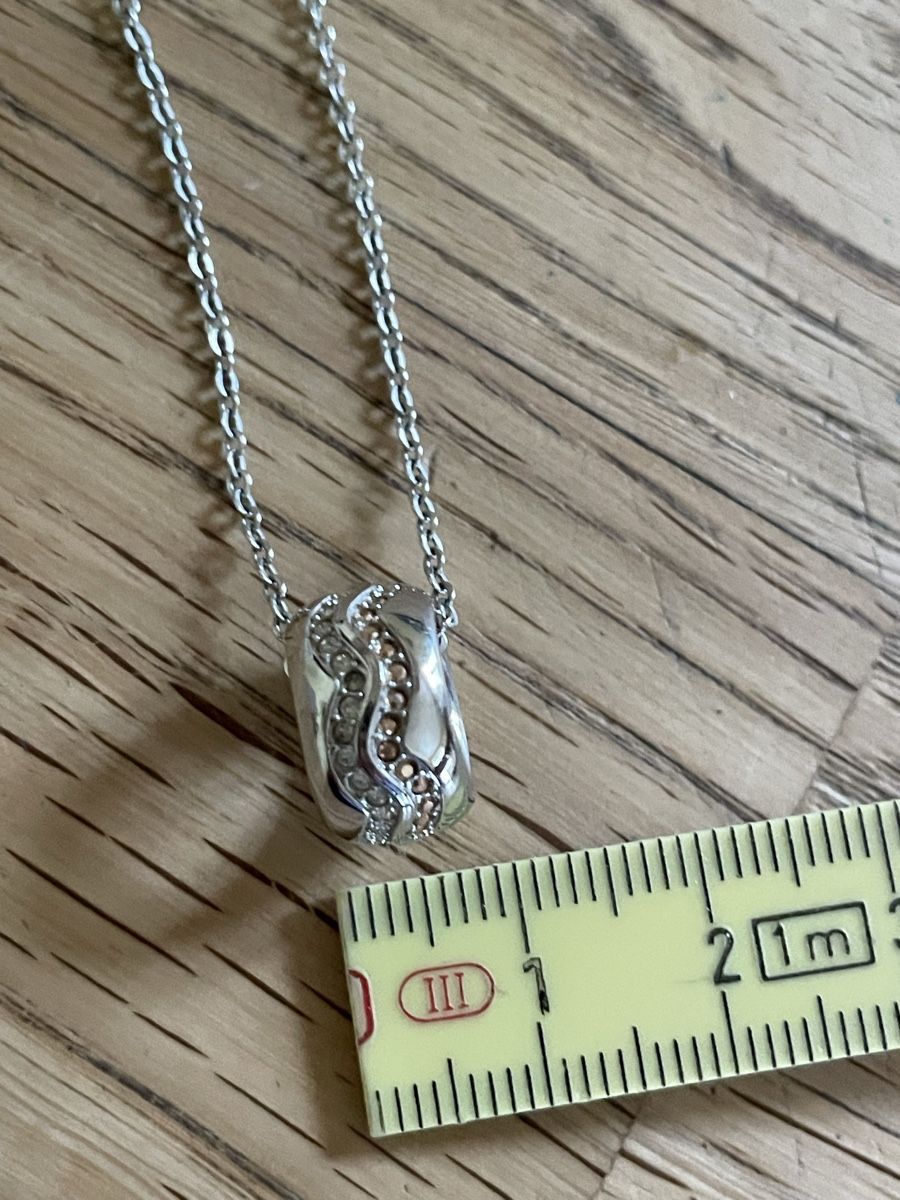 Swarovski Catenine: Halskette mit Ringanhänger Swarovski  – Usato da Flawil venduto da Naphtali 6