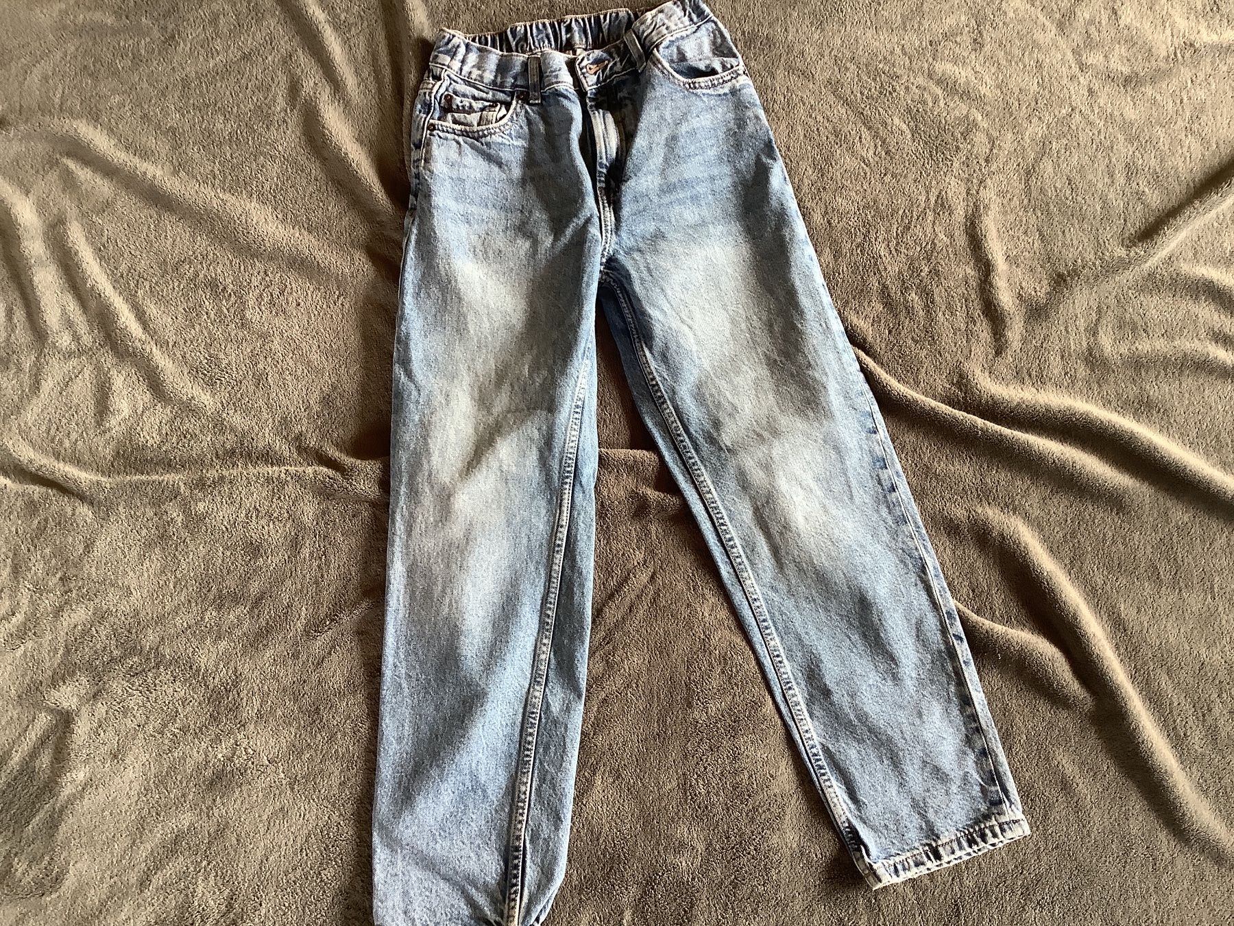 Zara Pantaloni: ZARA Jeans, Gr. 164, Top Zustand – Usato da Gamprin venduto da haag15