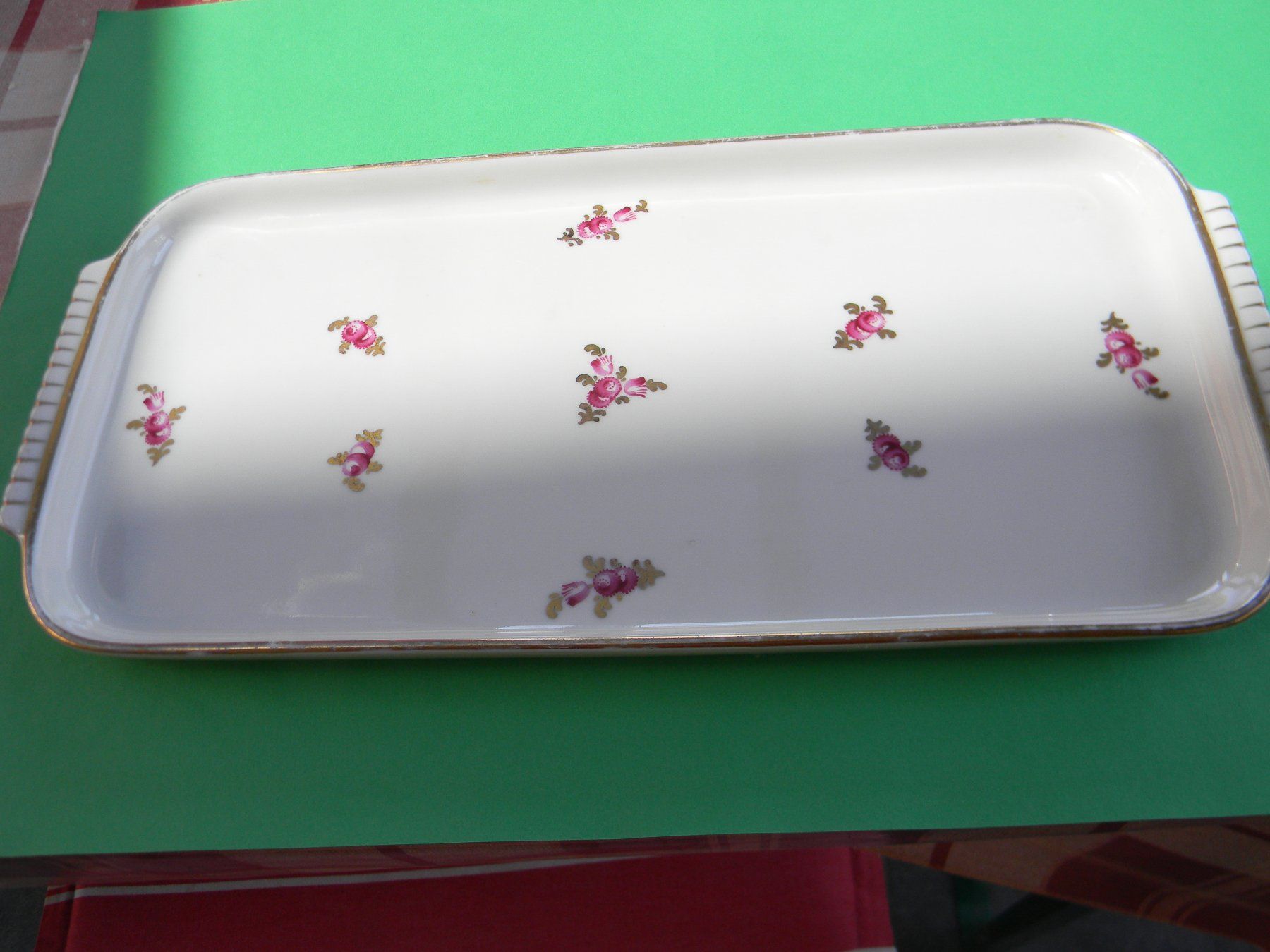 Piatti di portata: ancien plat à cake Langenthal – Usato da Bournens venduto da monique048