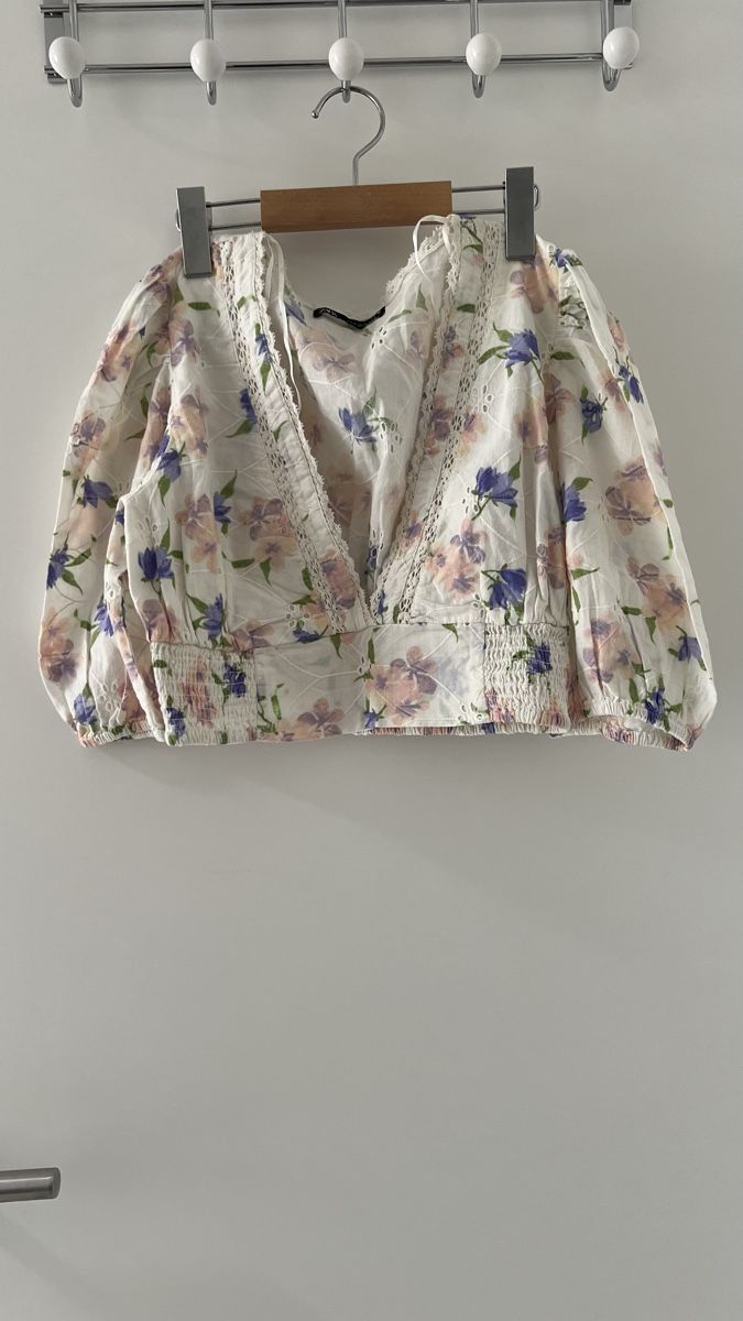 Zara Tops: Top – Neu (gemäss Beschreibung) aus Derendingen von Manasha18