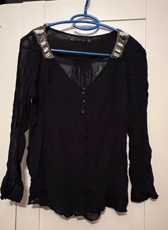 • Leichte Bluse Zara •