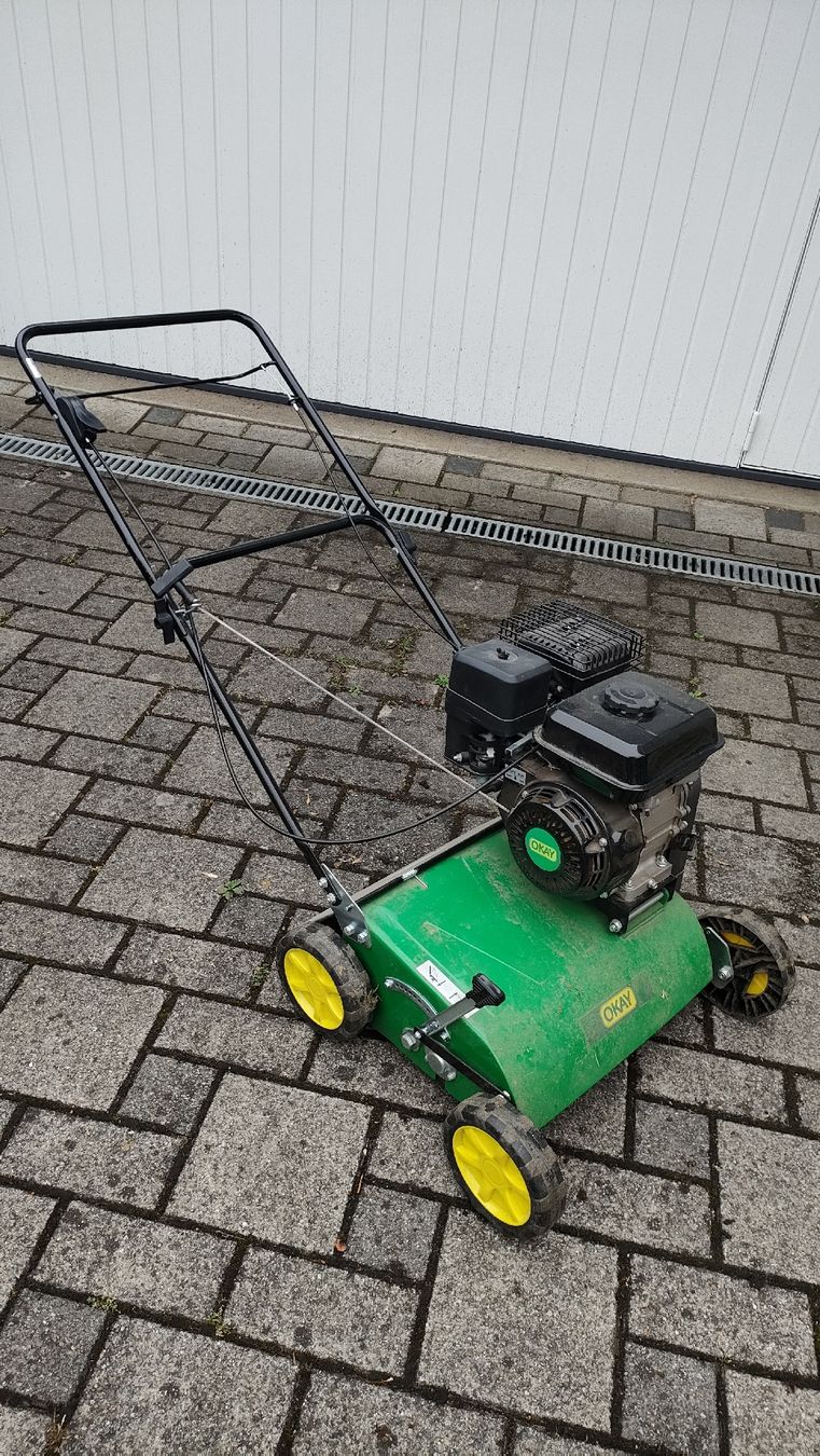 Attrezzi per la lavorazione del suolo: Vertikultierer Okey  – Usato da Flawil venduto da rbdrei
