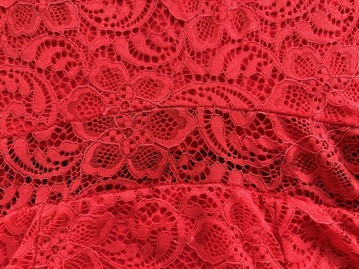 Robes: Rotes Spitzen Sommerkleid Grösse S – D'occasion à Wettswil par haddy91 3