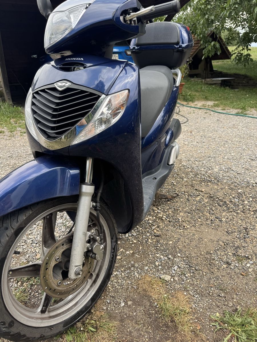 Honda Strada: Honda SH 125 zum basteln – Difettoso da Uetendorf venduto da obi_9ncj 2