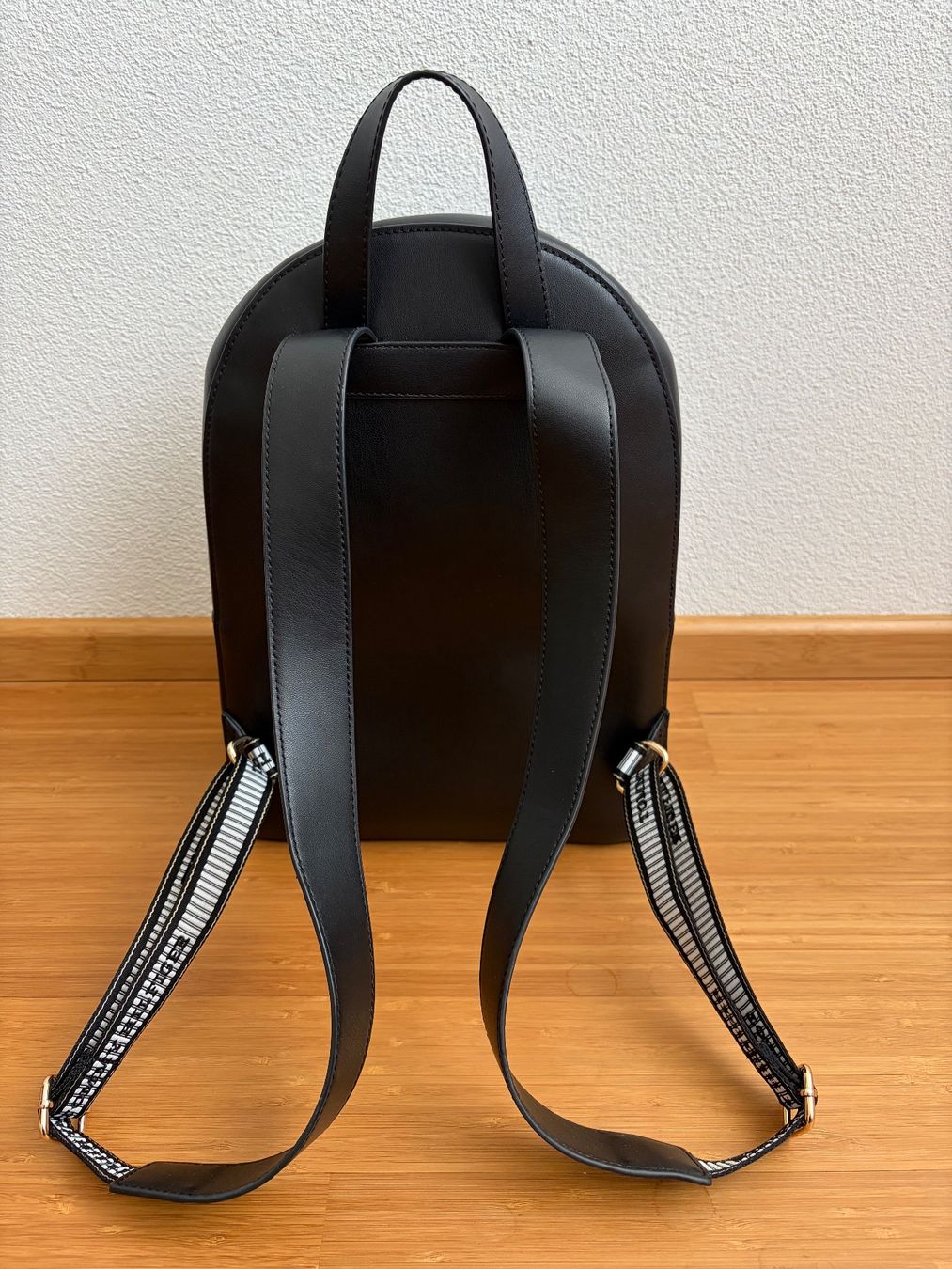 Tommy Hilfiger Zaini: Rucksack Thommy Hilfiger – Usato da Bettwiesen venduto da TH4 1