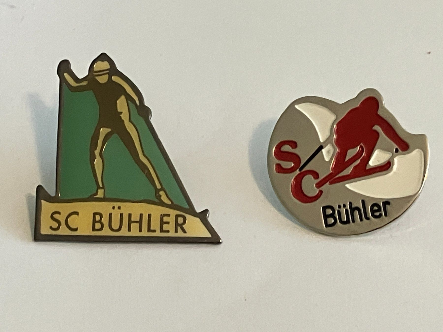 Plaquettes & Badges: 2 Pin SC Bühler – D'occasion à Basel par djwwpp
