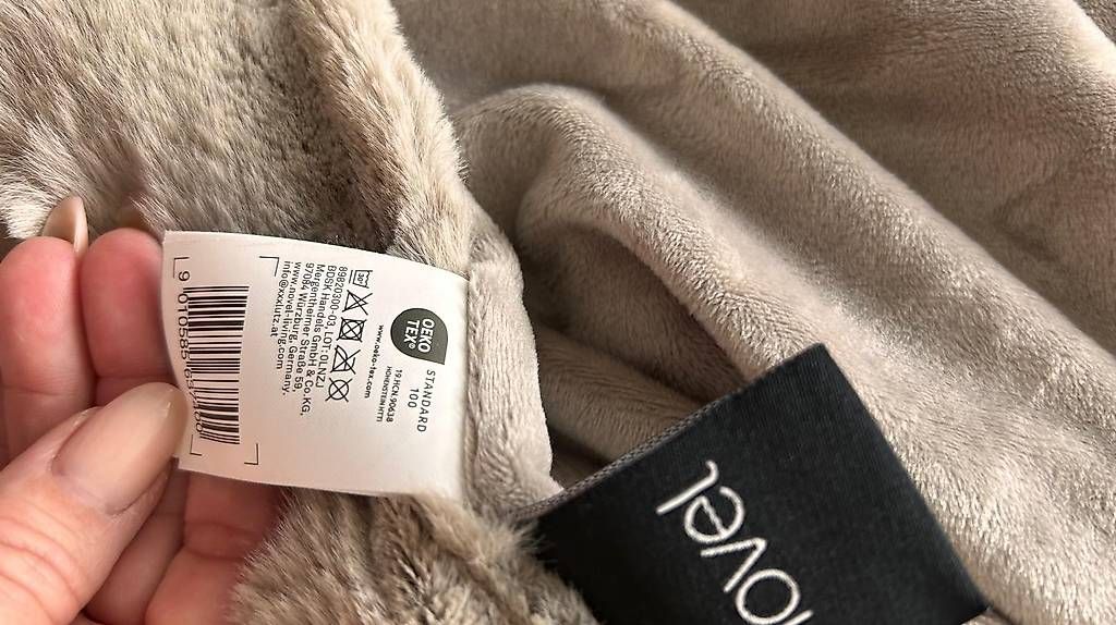 Coperte: Wohndecke Novel NEU Felldecke  – Usato da Rothrist venduto da tro_567r 2