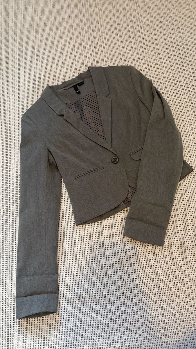 H&M Giacche: H&M Blazer in der Grösse 34 – Usato da Eschen venduto da 14Jessica14
