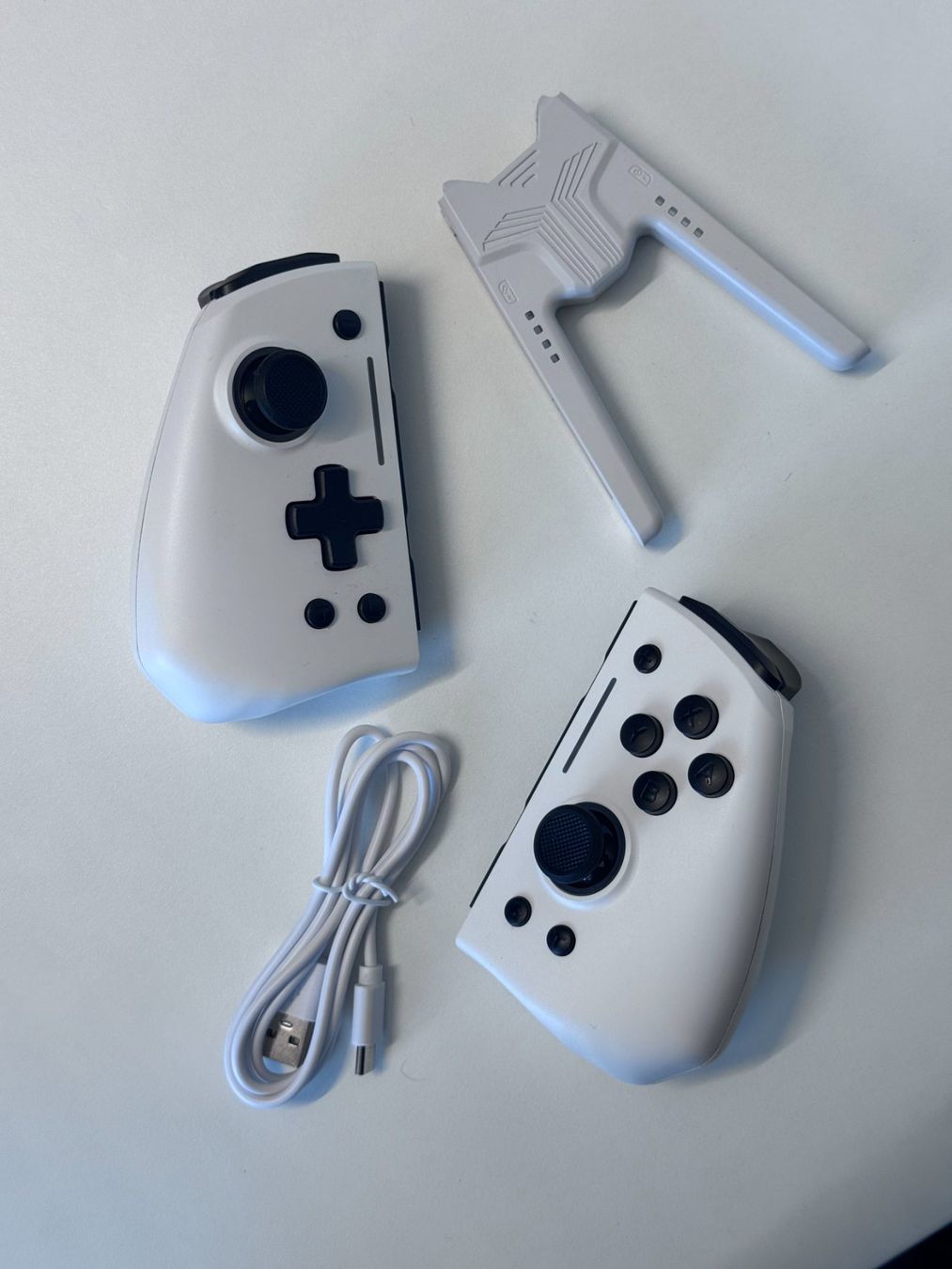 Controller: Manette RGB LinYuvo pour Nintendo Switch – Nuovo (secondo la descrizione) da Fribourg venduto da C.Garcia 1