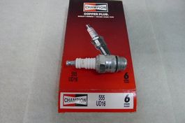 Champion Zündkerzen 555 UD16 neu 6 Stk