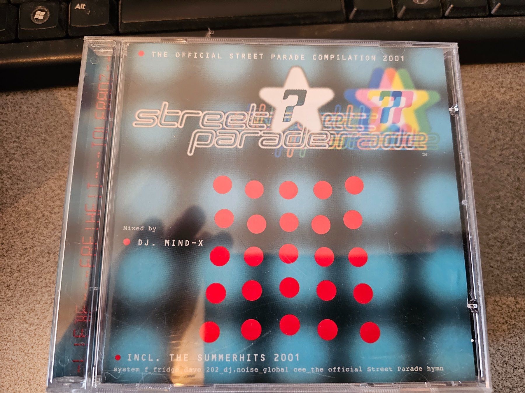 CD: Streetparade 2001-DJ Mind-X/oxa – Usato da Bremgarten AG venduto da musiccollector