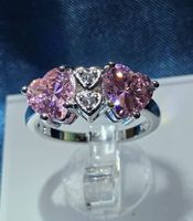 Wunderschöner Ring, 925 versilbert, Gr. 8
