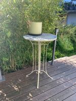 Name und Marke des Artikels: Hoher Bistrotisch / Stehtisch a