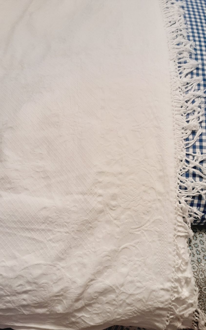 Biancheria da letto: Piquet bettüberwurf doppelbett – Usato da Ambrì venduto da Maerz87 6