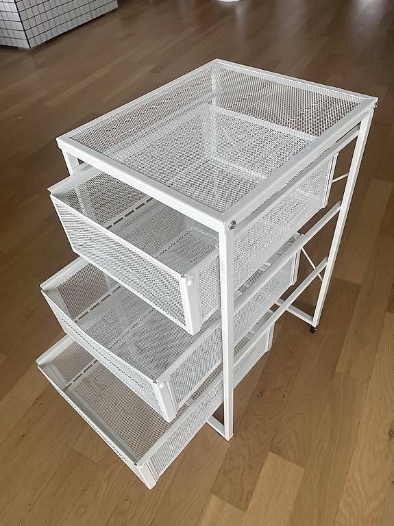 Ikea Eléments de bureau: Rangement bureau caisson tiroirs – D'occasion à Chêne-Bougeries par vin_5mg2