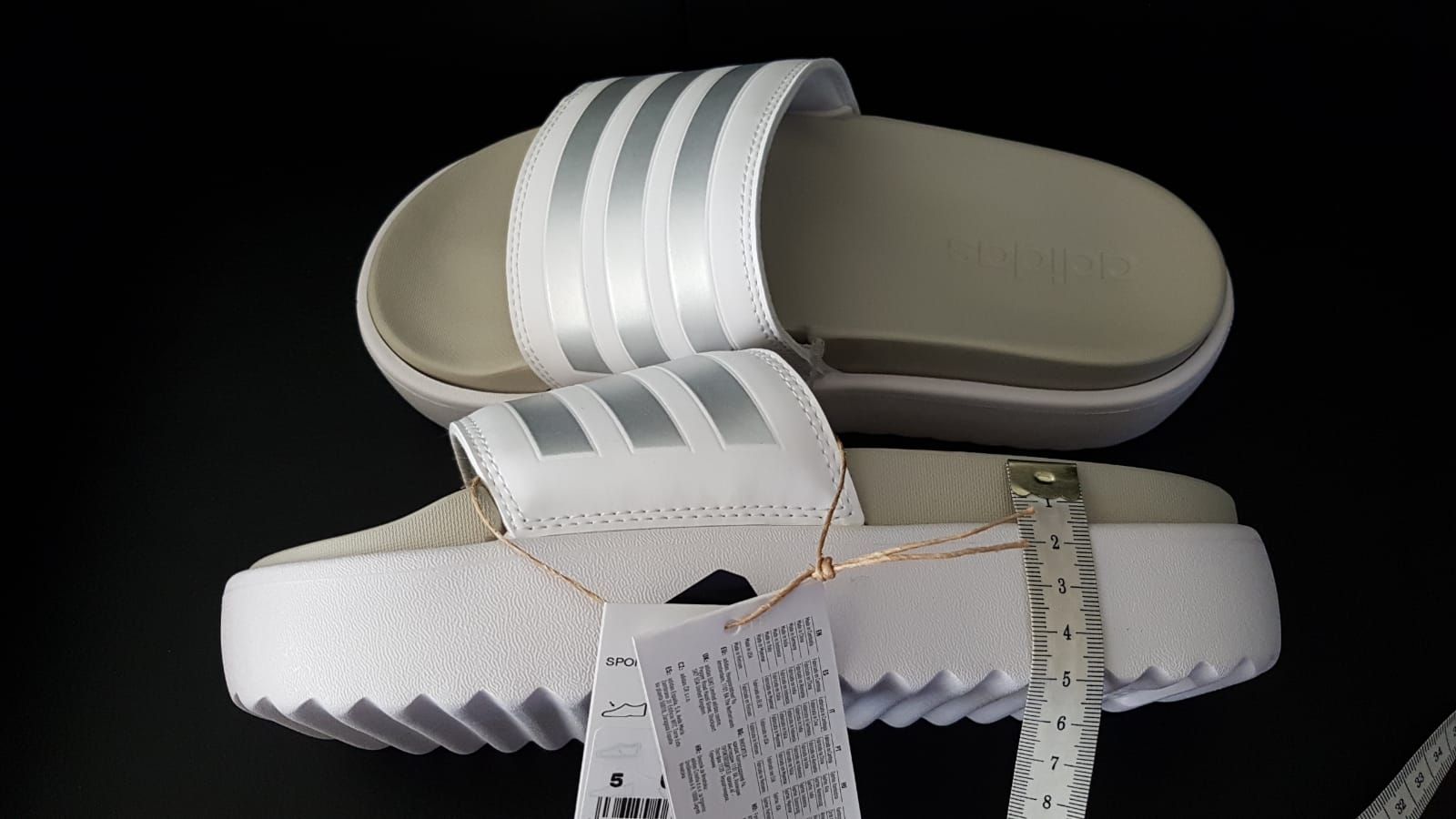 Adidas Scarpe da donna: Adidas ADILETTE PLATTFORM Gr.39,Gr.40 – Nuovo e nell'imballaggio originale da Zürich venduto da ata_c8nh 1