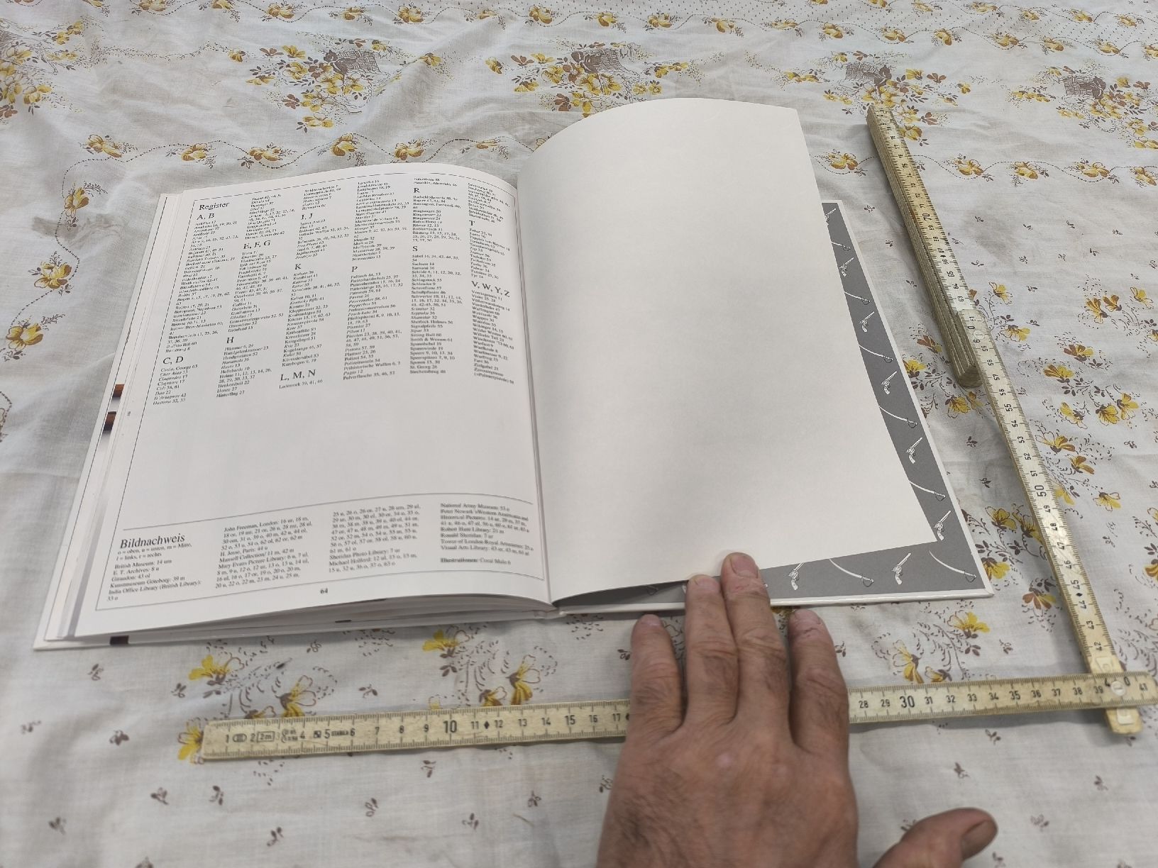 Libri: Buch..Waffen & Rüstungen – Usato da Cama venduto da anto_a 7