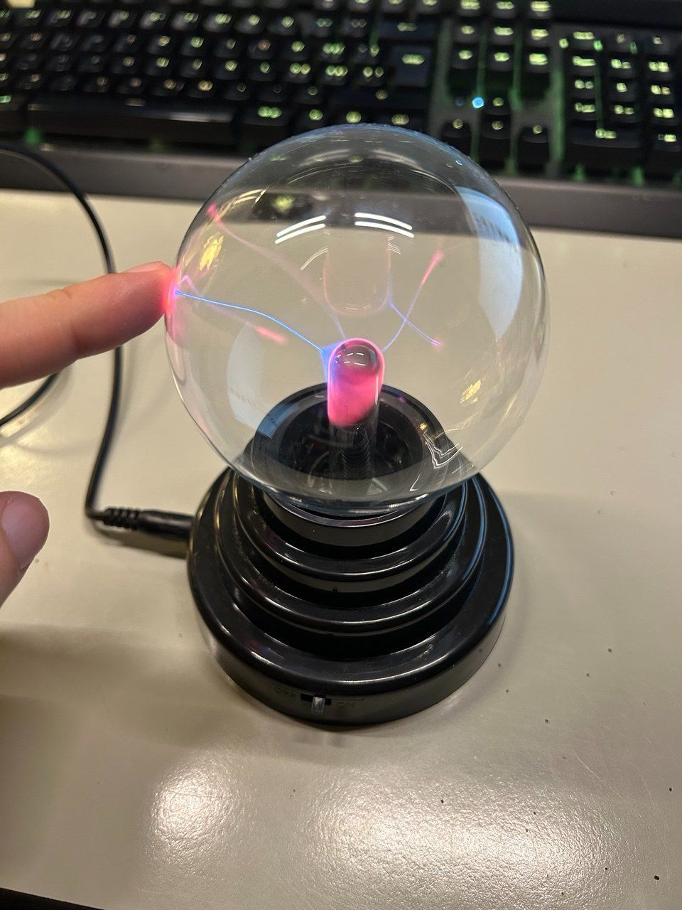 Lampade: Lampada con sfera al plasma USB – Usato da Giubiasco venduto da LorisVale 3