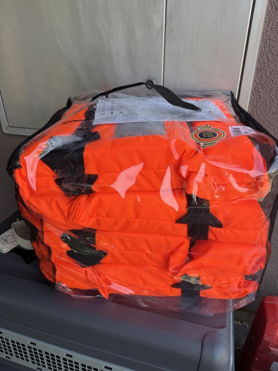 Gilets de sauvetage: Schwimmweste 4er Set – Neuf (Voir description) à Röschenz par jes_c29l 1