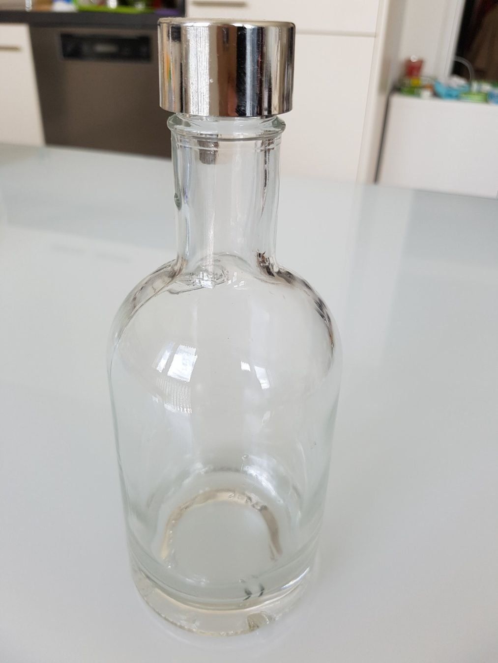 Karaffen: Carafe en verre avec bouchon - 350ml – Gebraucht aus Genève von PoissonBlue