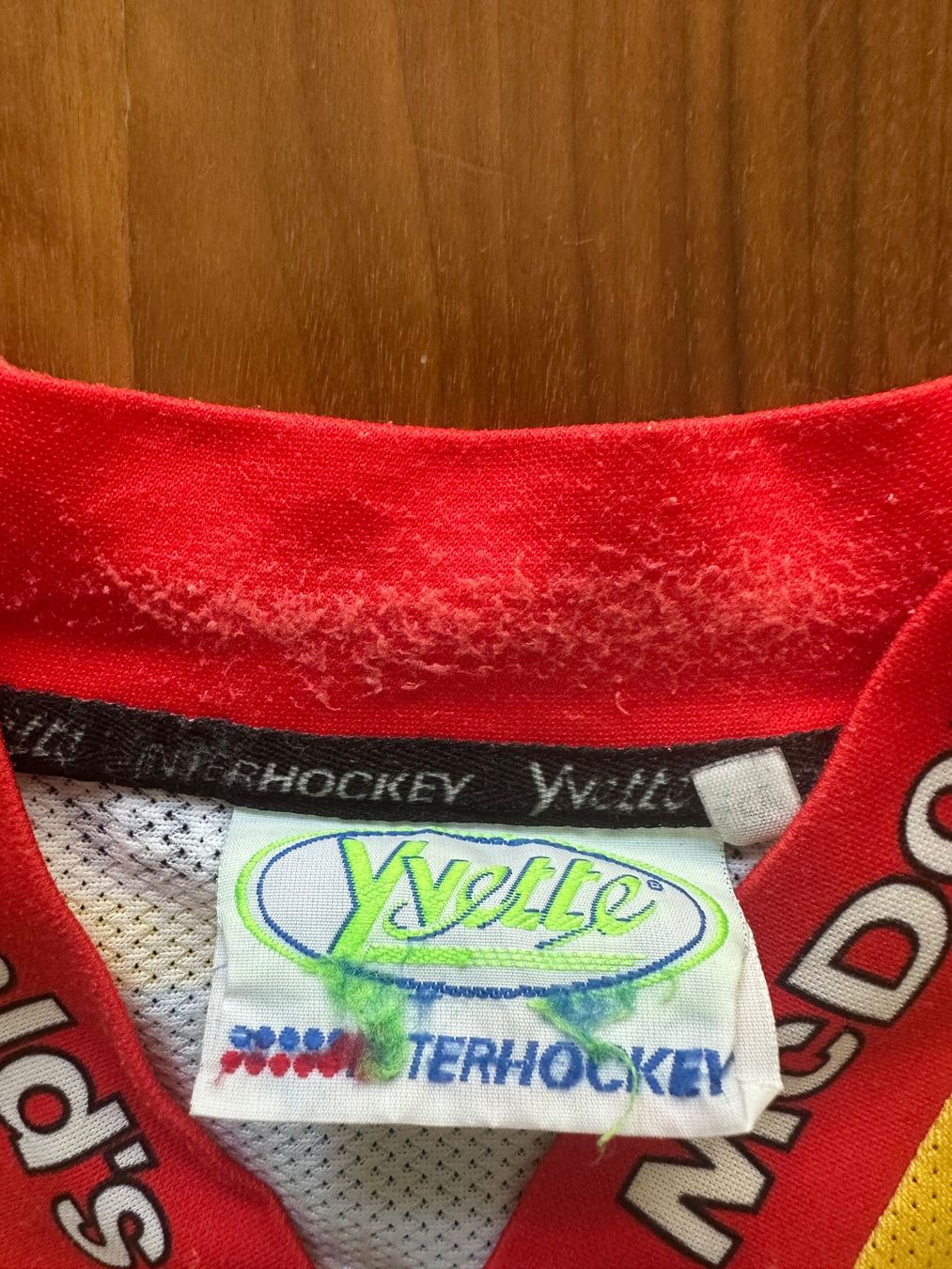 SC Bern Leibchen & Hosen: SC Bern Eishockey Trikot Grösse 152 McDonald's. – Gebraucht aus Bremgarten b. Bern von TeyperTv 2