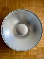 Bowens-Mount Beauty Dish 55 cm mit Grid