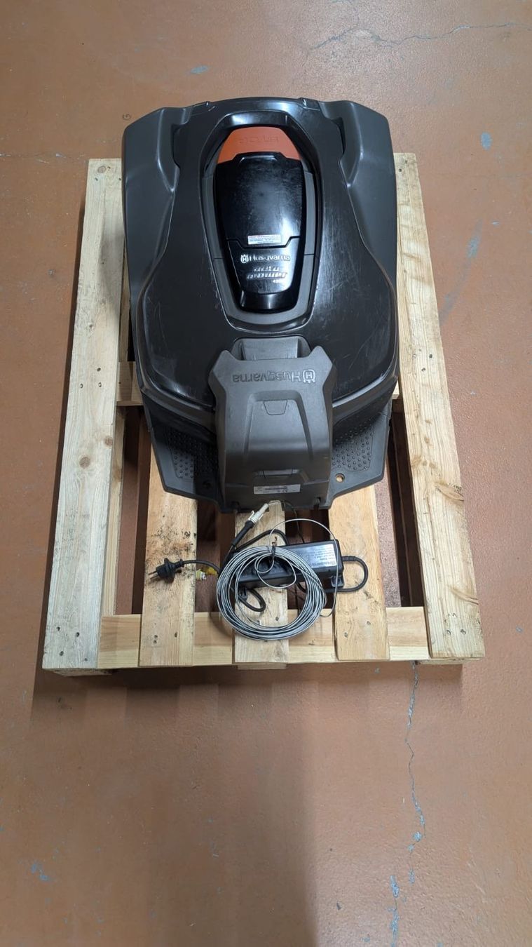 Husqvarna Tagliaerba: Automower Husqvarna 430X – Usato da Lätti venduto da baumi02 1