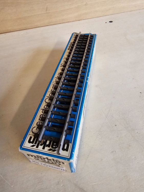 Fabrik - Schornstein Modelleisenbahn Kaufen | PIKO Webshop