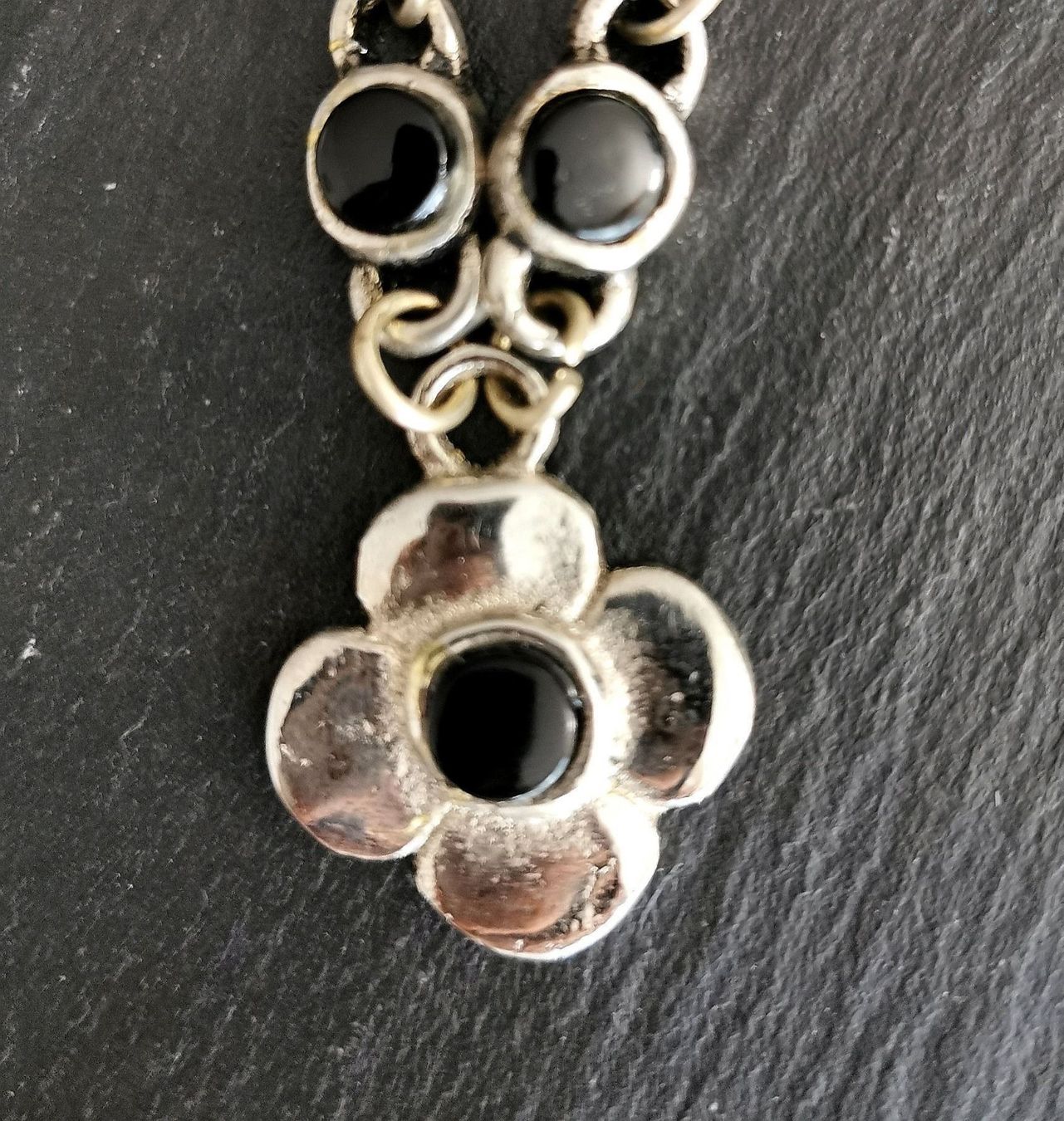 Catenine: Collier en laiton argenté – Nuovo (secondo la descrizione) da Veyrier venduto da Leilazizou 2