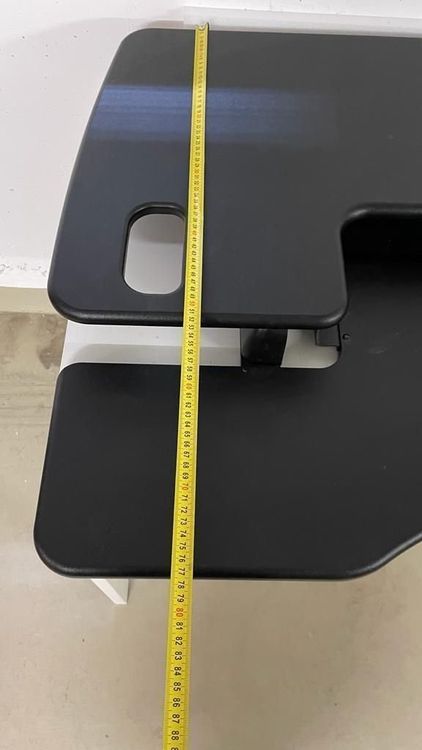 Fixations: Büro Komputer Halter (NP $525) – D'occasion à Beinwil am See par nayelidalisay 6