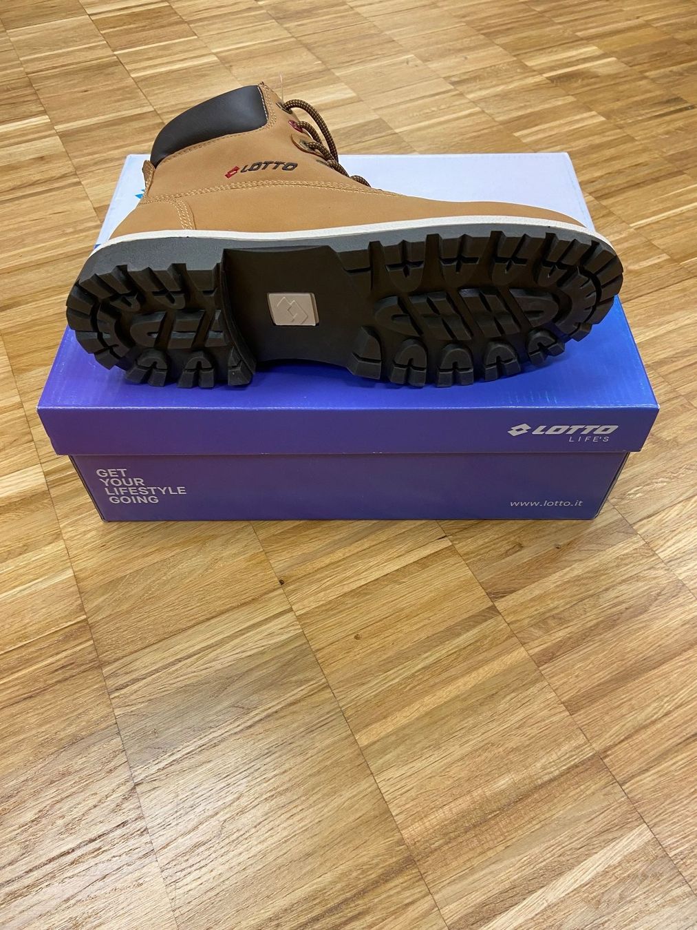 Scarpe da uomo: LOTTO  MEN      GRÖSSE 42 – Nuovo e nell'imballaggio originale da Zürich venduto da LIQUIDATOR.CP 1