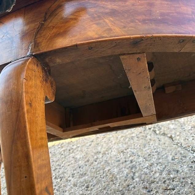 Tables: Table demi-lune en noyer – D'occasion à Le Locle par Sam54 4